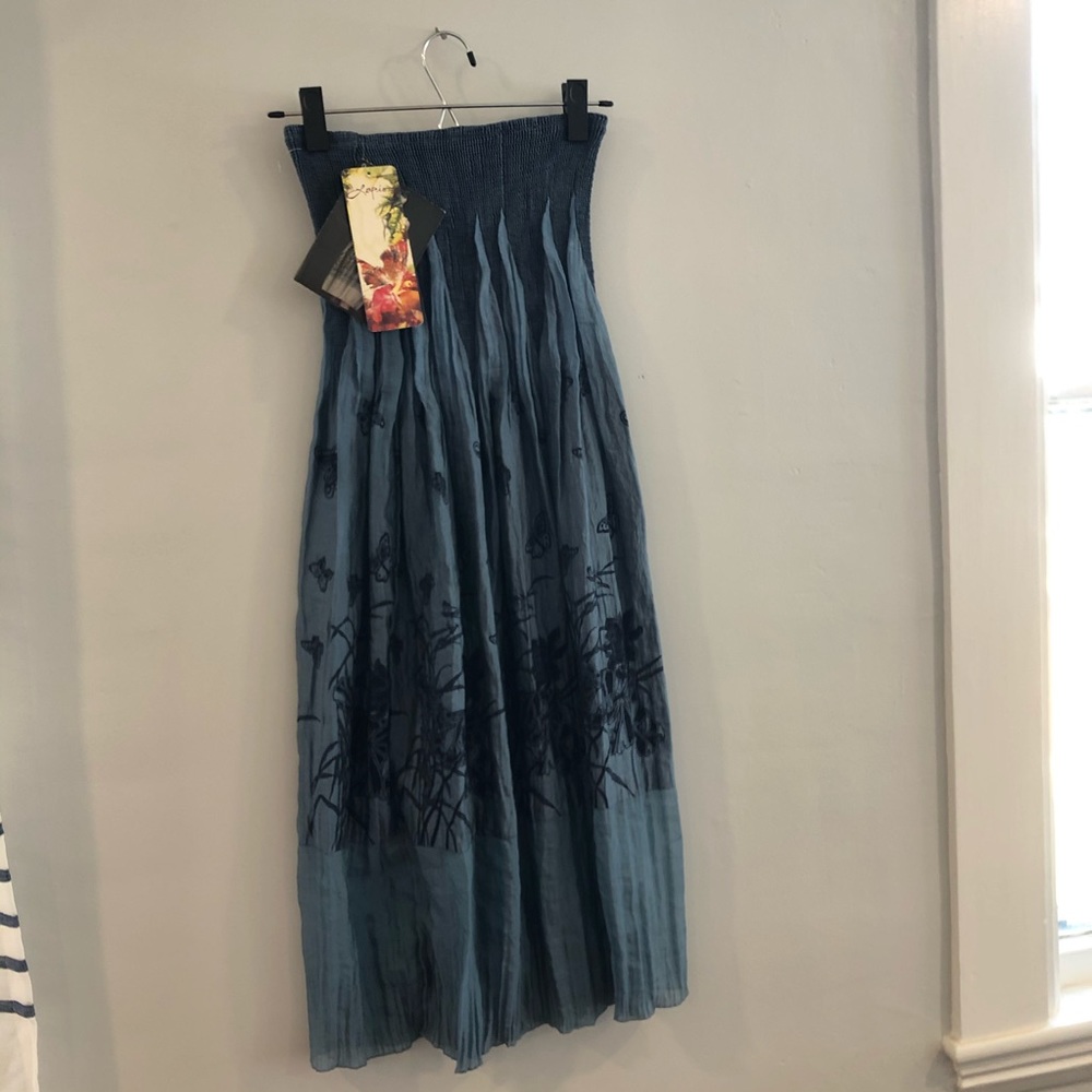 4/$25 NWT Stretchy Blue Dress/Skirt